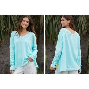 Free People Movement Oversized Thumbhole V Neck Long Sleeve Tee Blue S Boho